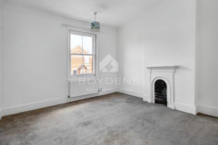 2 bedroom semi-detached house to rent - Photo 3
