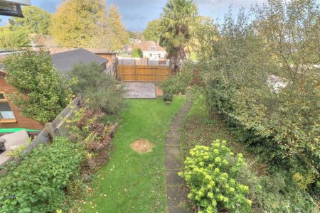 3 bedroom terraced house to rent - Photo 2