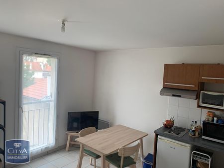 Location Appartement 1 pièce 24m² CLERMONT FERRAND 63000 - Photo 2