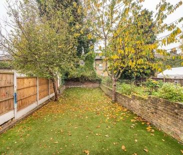 Romford Road, Forest Gate, E7 - Photo 1