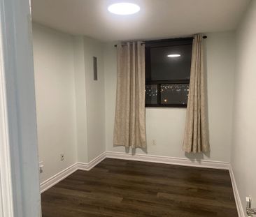 For Lease - 301 Prudential Drive Unit# 1002, Toronto, Ontario - Photo 3