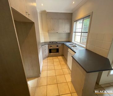 1 Fairbridge Crescent, Ainslie ACT 2602 - House For Rent | Domain - Photo 2