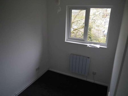 Tomsfield, Hatfield, AL10 - Photo 4