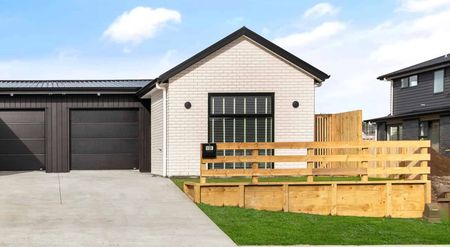 Modern Comfort in a Prime Location - Photo 4