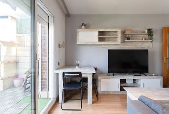 Carrer de Calderón de la Barca, Santa Coloma de Gramenet, Catalonia 08914