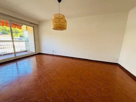 CAGNES SUR MER - 2 PIECES - CAVE - PARKING - Photo 2