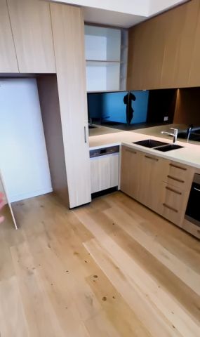 3 bed 2 bath*606 - Photo 3