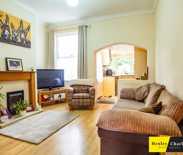 2 Bedroom Mid Terraced House For Rent - Photo 3