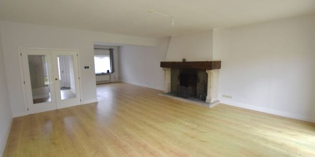 Woning te huur in Assebroek voor € 850 met 4 slaapkamers - Foto 1