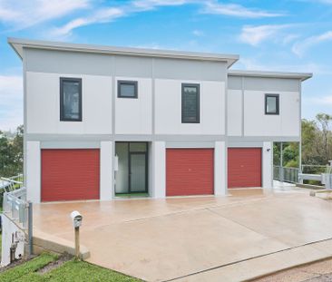 Neat and Tidy Central Living - Photo 4