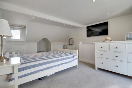 3 bedroom townhouse to rent - Photo 2