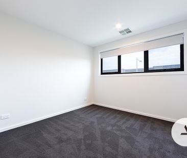 41/18 Cornelius St, Coombs ACT 2611 - House For Rent | Domain - Photo 5