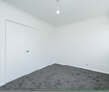 Maisonette to rent - Lenham Road, Lee, SE12 - Photo 5