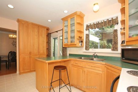 For Lease - 16 Brightbay Crescent, Markham, Ontario - Photo 5