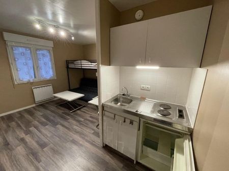 Appartement à louer, 1 pièce - Angers 49000 - Photo 2