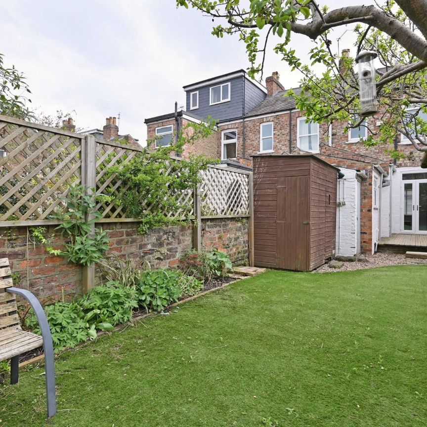 2 bedroom terraced house to rent - Photo 1