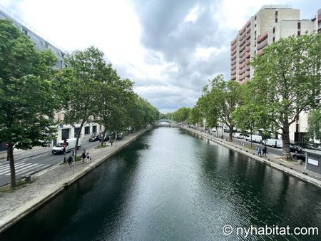 Logement à Paris, Location meublée - Photo 3