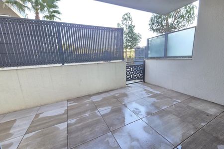 Appartement t2 Rez-de-jardin dans un immeuble de standing - Photo 4