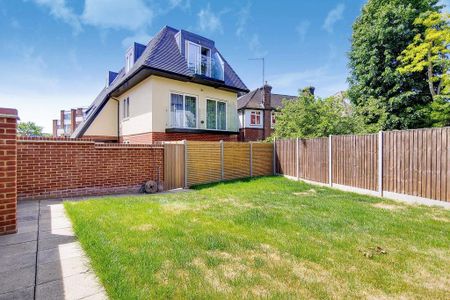 3 bedroom apartment to rent - Photo 5