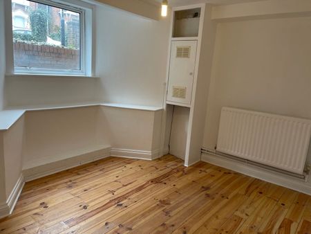 2 Bed Flat, Mount View Road, N4 - Photo 5