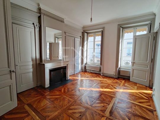 T3 de 80 m² - rue Auguste Comte Lyon 2ème - Photo 1