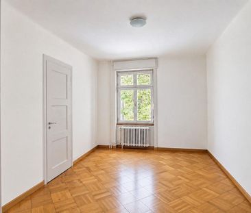 Charmante 4-Zimmerwohnung mit zwei Balkonen - Foto 2