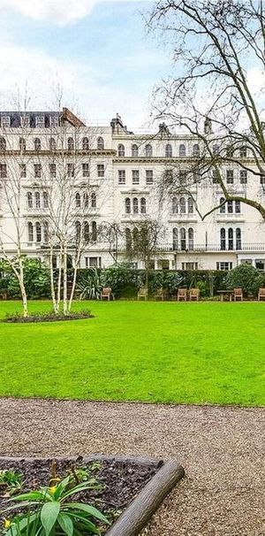 3 bedroom flat to rent - Photo 1