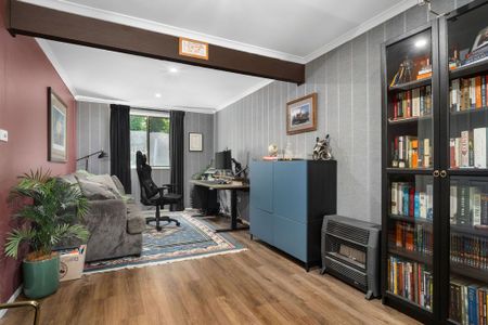 Peaceful Family Home - Photo 4