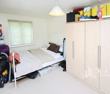 London Road, Guildford, GU1 1FY - Photo 2