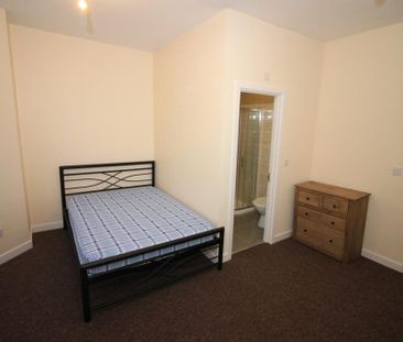 5 bedroom terraced house to rent - Photo 6