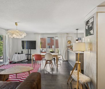 Sunny 2-Bedroom Haven with Terrace & Fireplace - Photo 2