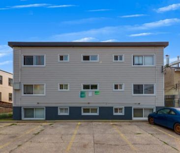 - 1 Bedroom at Simon's Court - Photo 2