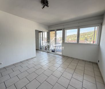 Location Appartement 4 pièces 69m² JOEUF 54240 - Photo 2