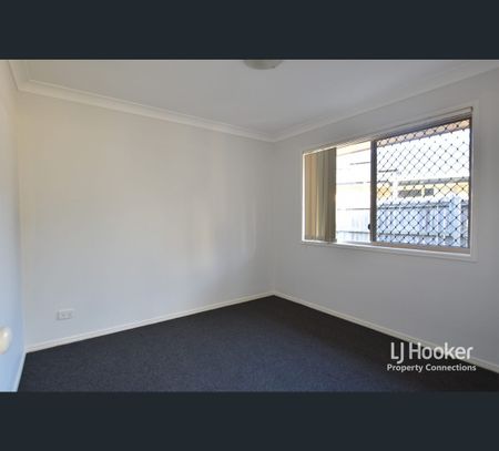 6 Monaghan Crescent, North Lakes, Qld 4509 - Photo 5