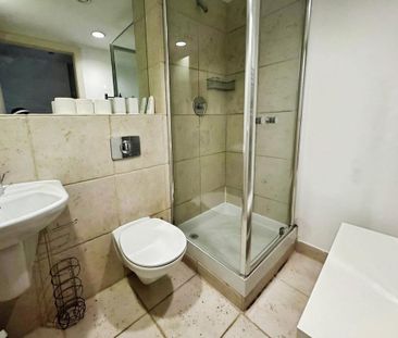 2 bedroom flat to rent - Photo 6