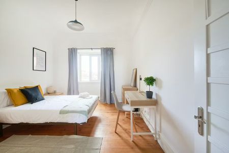 Rua Alexandre Herculano, Lisbon, Lisbon - Photo 5