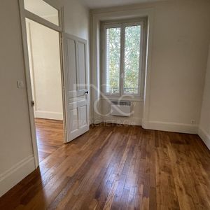 T2 49m² - Rue Marcel Mérieux Lyon 7ème - Photo 2