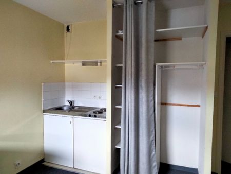 Location Appartement 1 pièce 18m² REDON 35600 - Photo 4