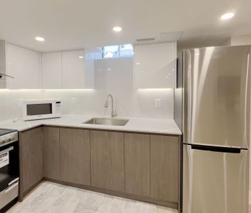 For Lease - 7 Russell wice Avenue Unit# Main+basement, Richmond Hil... - Photo 3