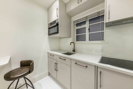 Vicarage Gate, Kensington, W8 - Photo 3