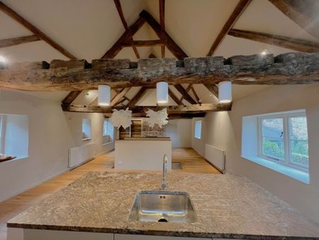 Price £1,500 pcm - Available Now - Unfurnished - Photo 3