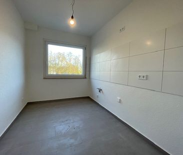 *Aufzug*Balkon*Erstbezug nach Sanierung*Tageslichtbad* - Foto 2