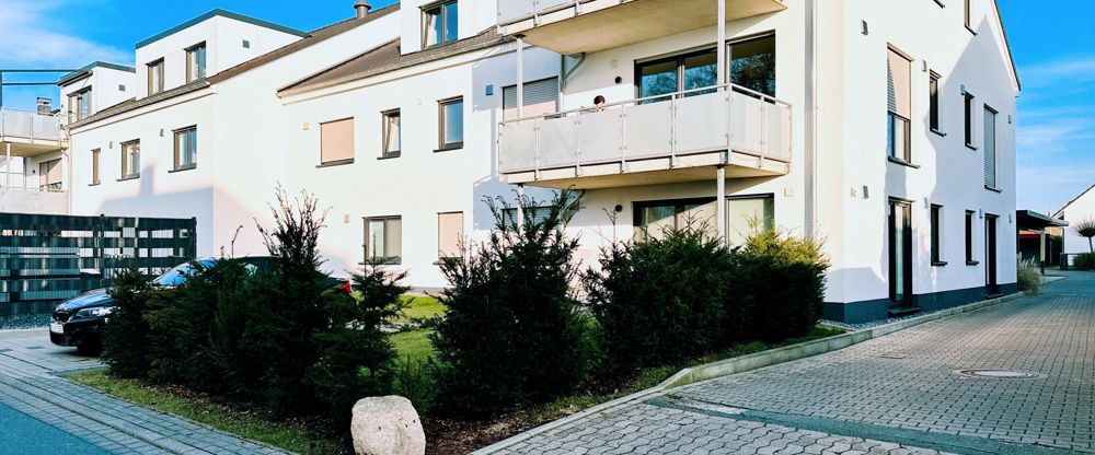 Helle Dachgeschosswohnung mit Dachterrasse in Bielefeld-Jöllenbeck - Photo 1