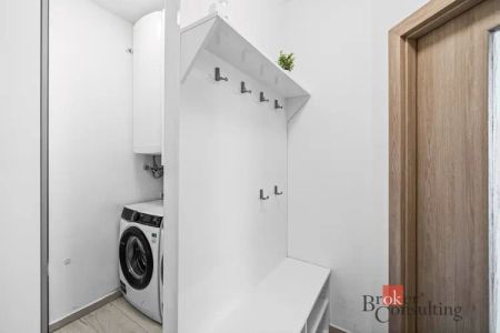 Pronájem bytu 3+kk 72 m - Fotografie 3