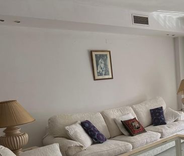 2 bedroom luxury Flat for rent in Puerto Banus, Spain - Photo 2