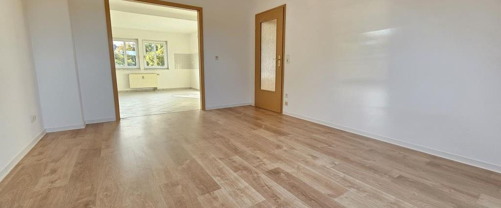 Very nice top floor apartment in a very quiet location - Photo 1