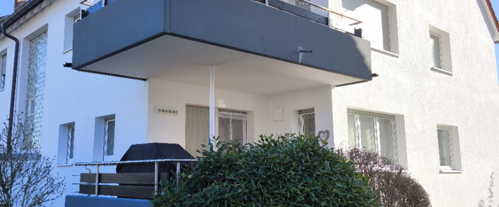 S-Heumaden: Moderne, helle 2-Zimmer-Dachgeschosswohnung mit Balkon - Photo 1