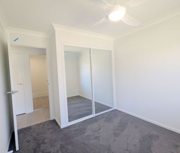 MODERN DUPLEX WITH DUCTED A/C - Photo 4