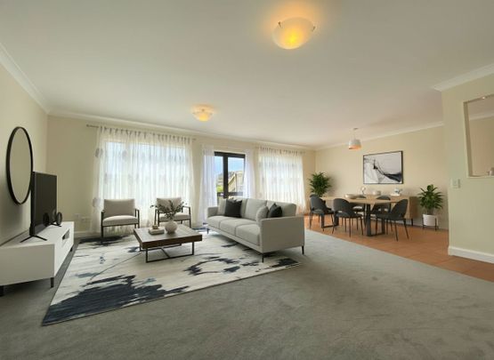 3 Bedrooms on Earnslaw Crescent - Photo 1