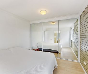 6/208 Brunker Road, Adamstown NSW 2289 - Photo 4